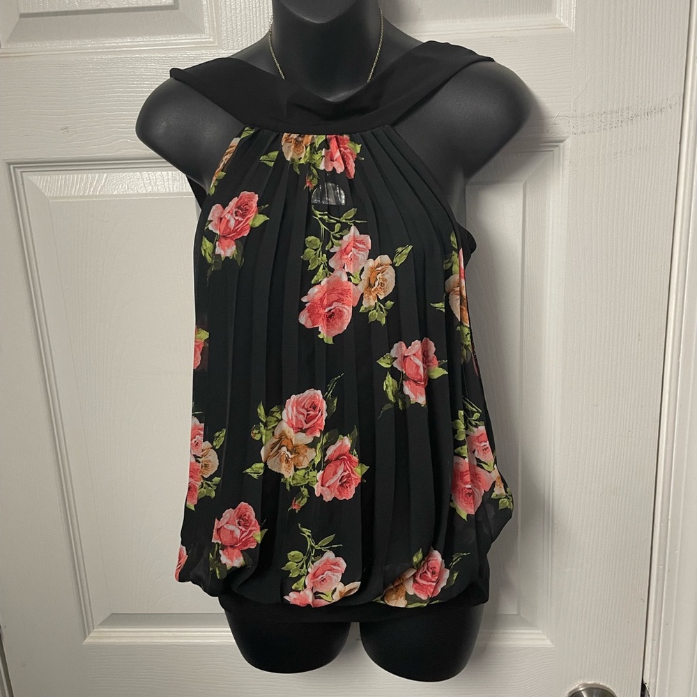 Floral Black Sleeveless Top